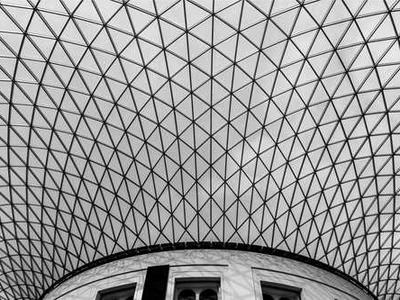 This Linux distro makes your old laptop feel like a Mac - and it's free