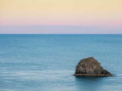 This Linux distro makes your old laptop feel like a Mac - and it's free