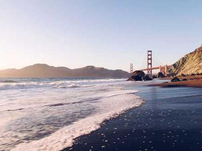 This Linux distro makes your old laptop feel like a Mac - and it's free