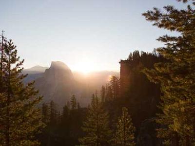 This Linux distro makes your old laptop feel like a Mac - and it's free