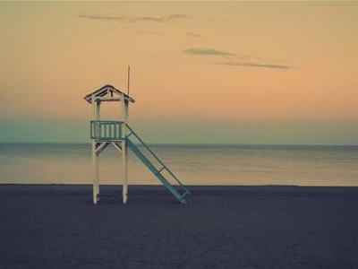 I left Google Maps behind for a free alternative that doesn't track me (or drain my phone battery)